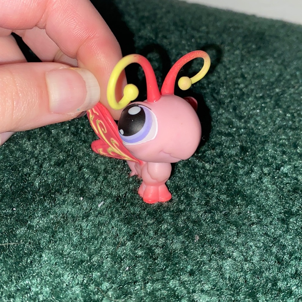 littlest pet shop butterfly #202